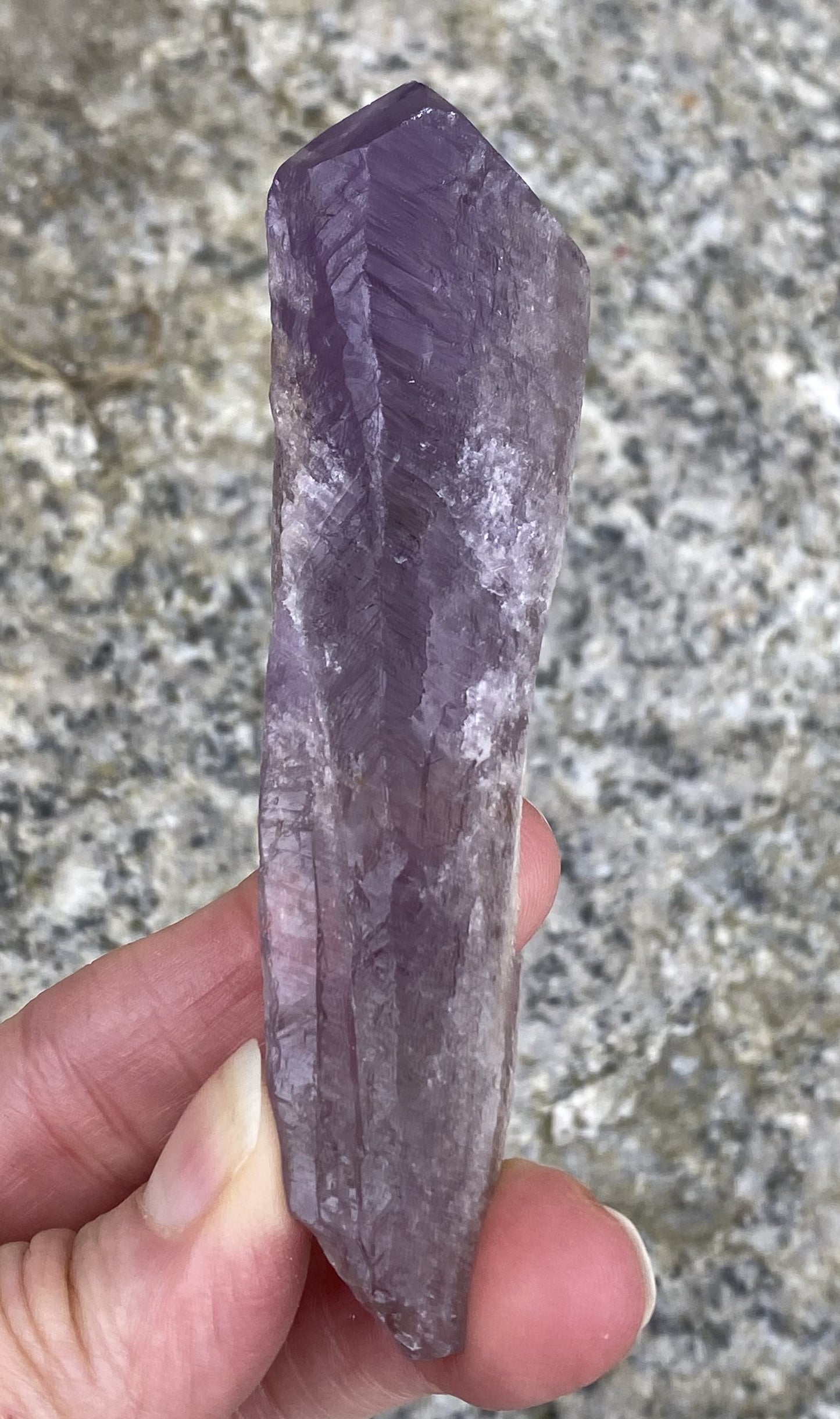 Bahia Amethyst Raw Point Intuition Protection 29425S