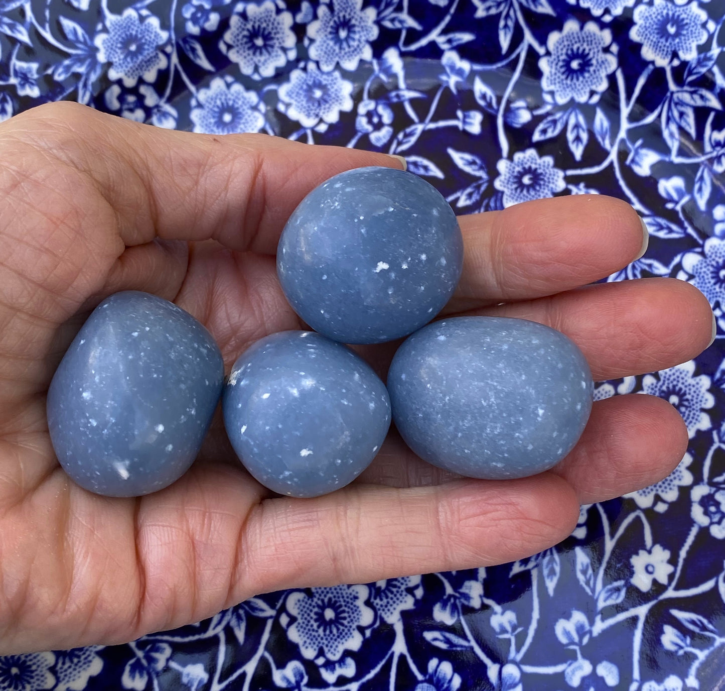 Angelite Pocket Stones Large Angels Intuition Communication 29422S