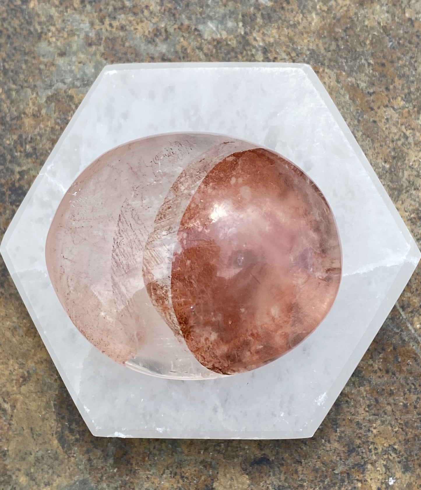 Hematoid Fire Quartz Small Palm Stone Healer Protection 28281S
