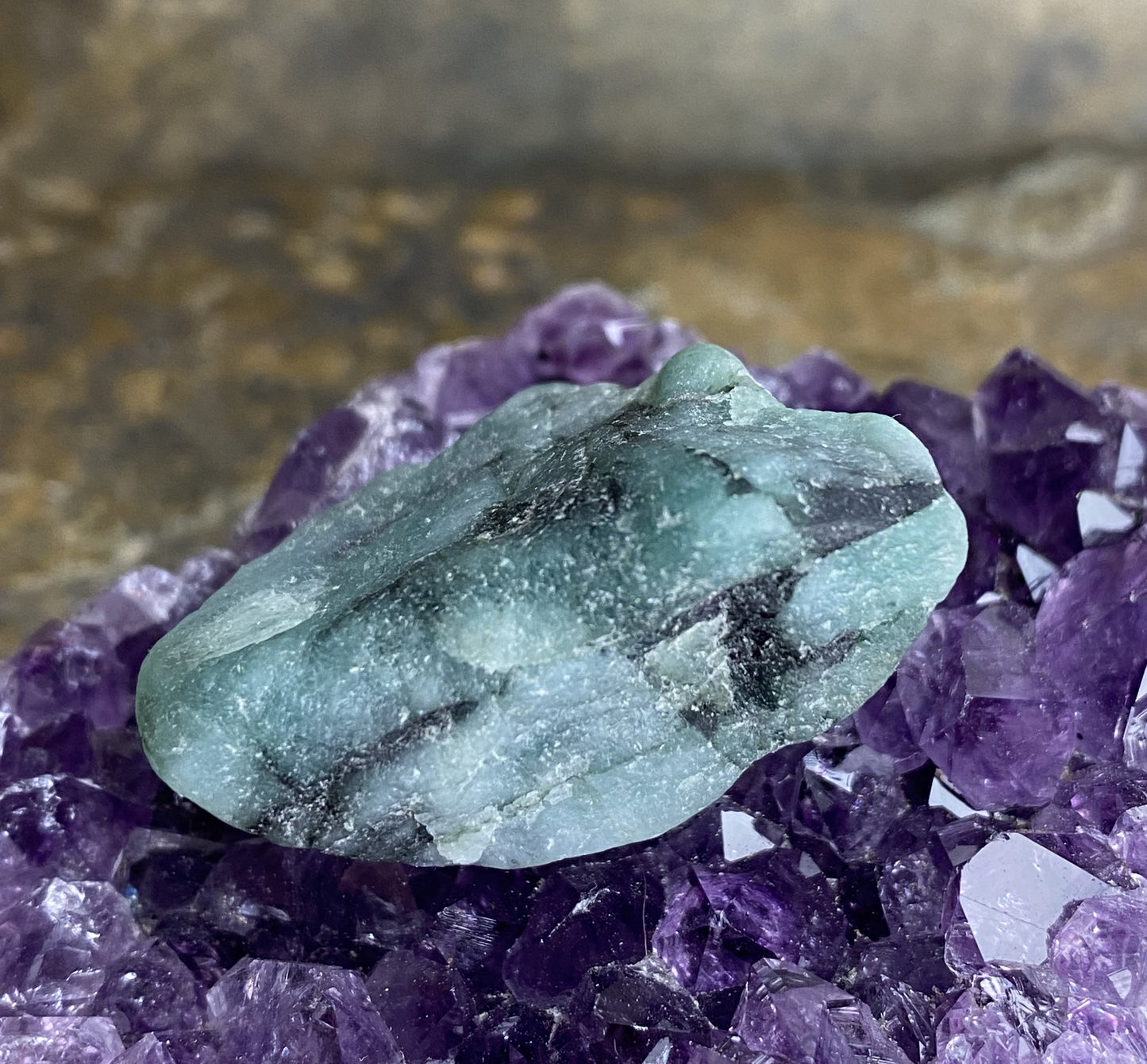 Emerald Green Raw Tumbled Piece Loyalty Unity Love 29227S