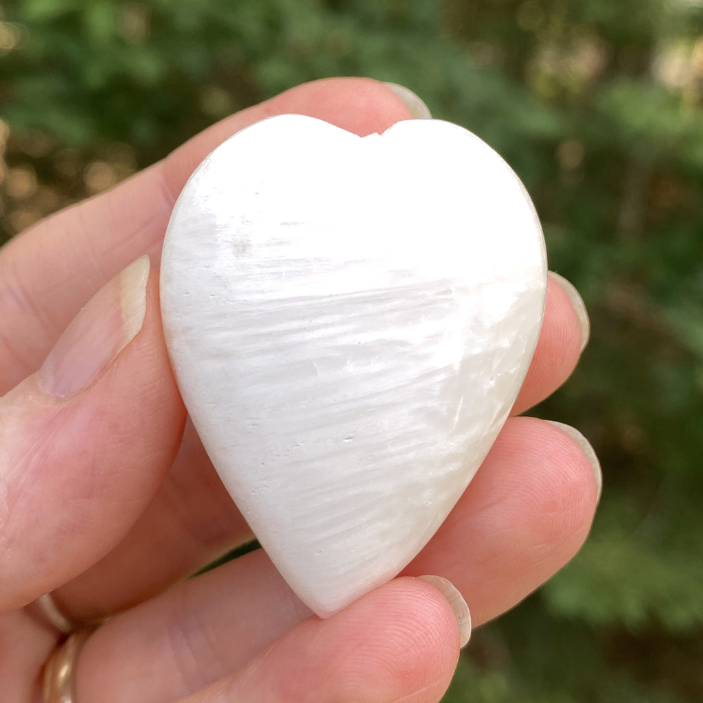 Scolecite White Heart Figurine  Peace Relaxation 31602S