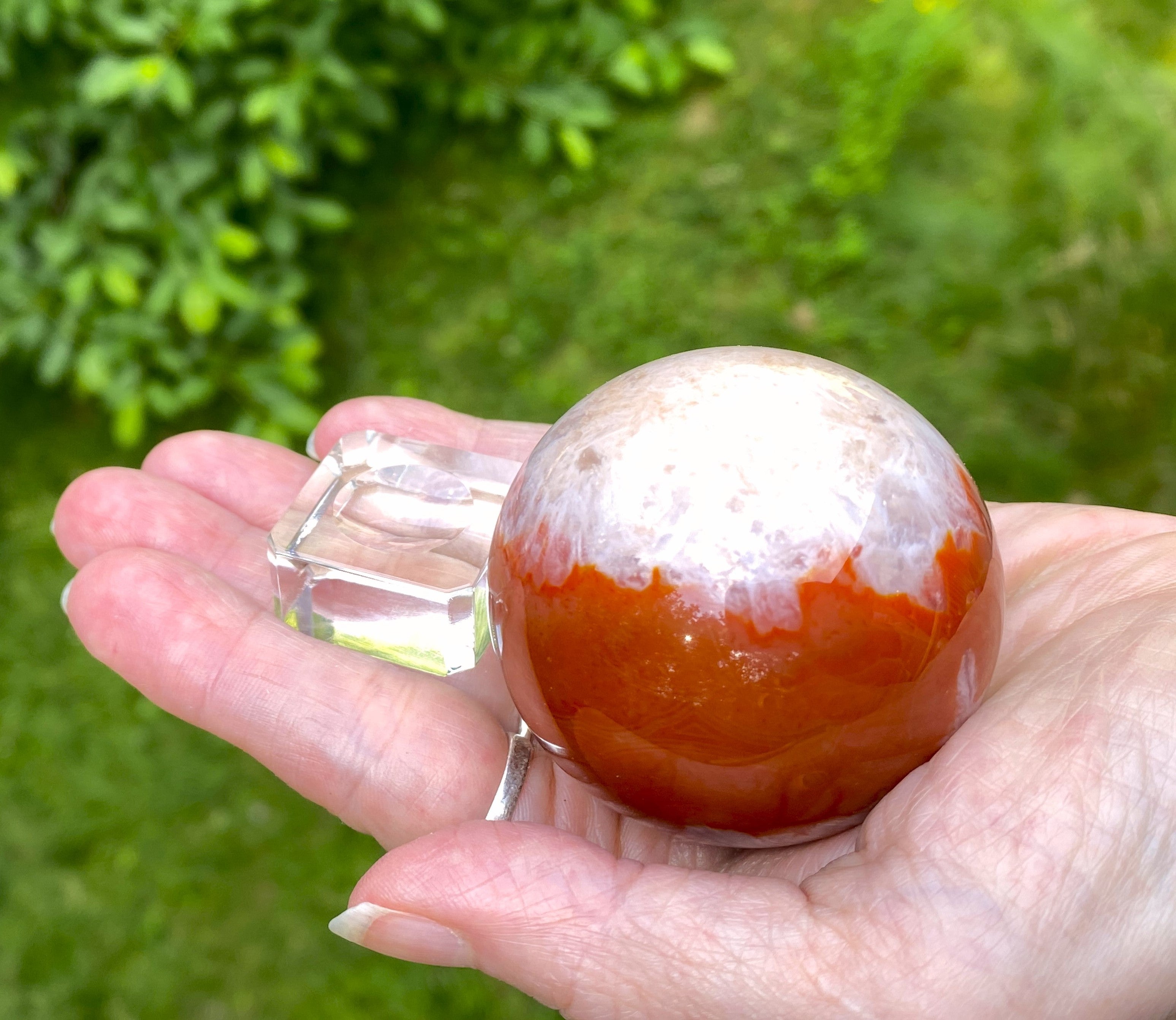 Carnelian Sphere Glass Stand  Creativity Grounding 31641S