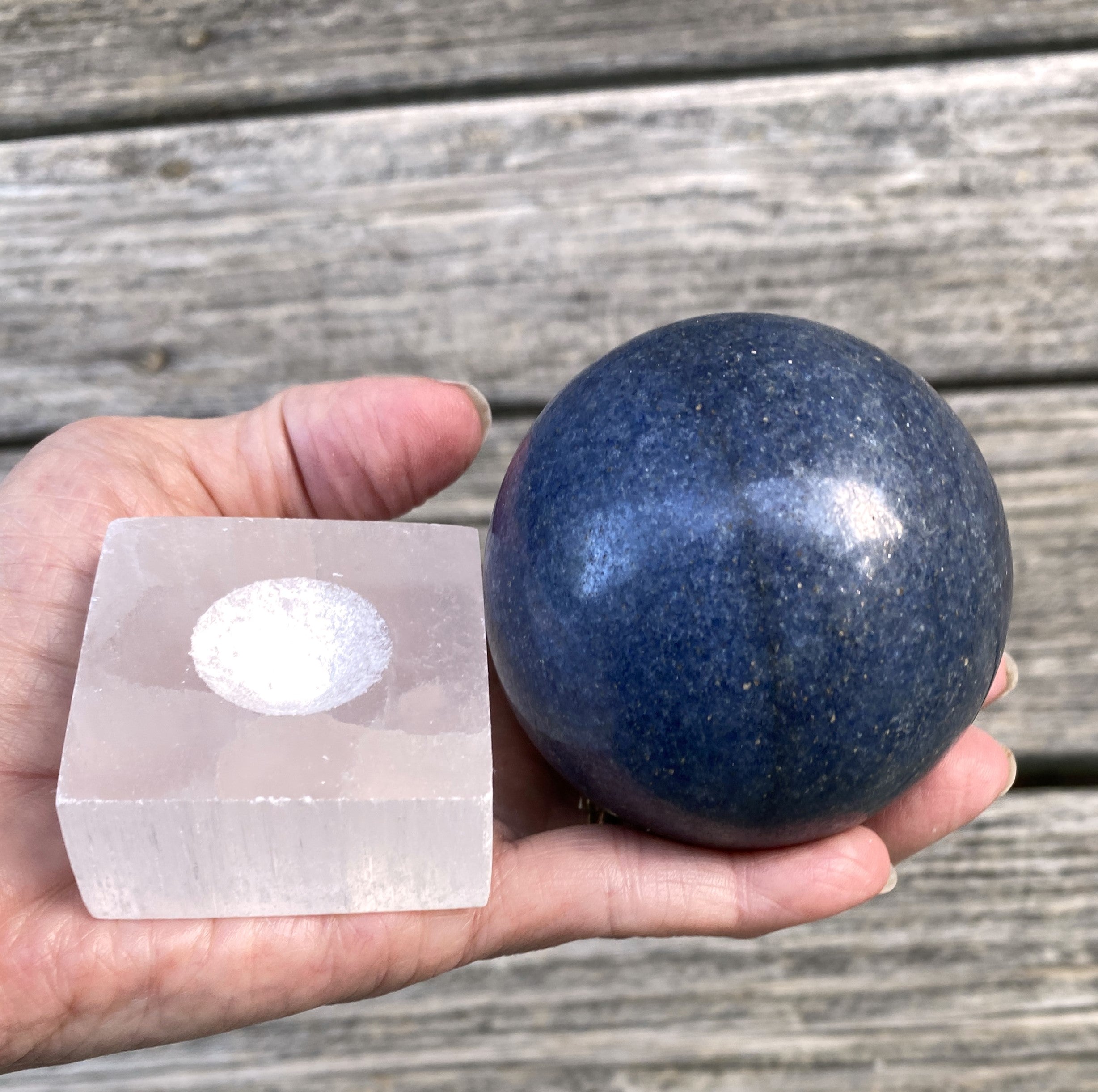 Lazulite  Large Sphere + Stand  Dark Blue  Insight Intuition Harmony 31639S