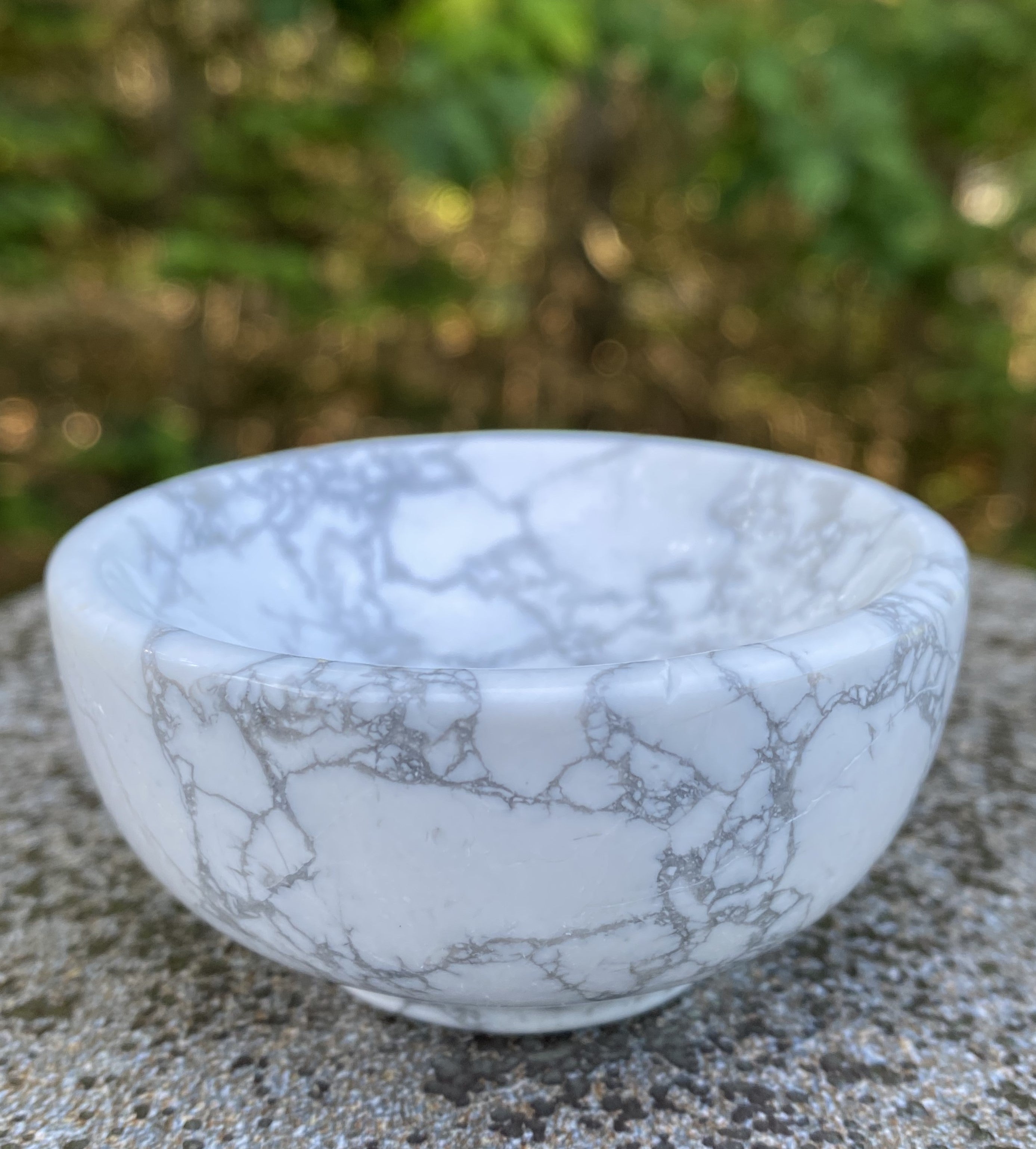 White Howlite Bowl  Sleep Aid Calm Healing 30322S