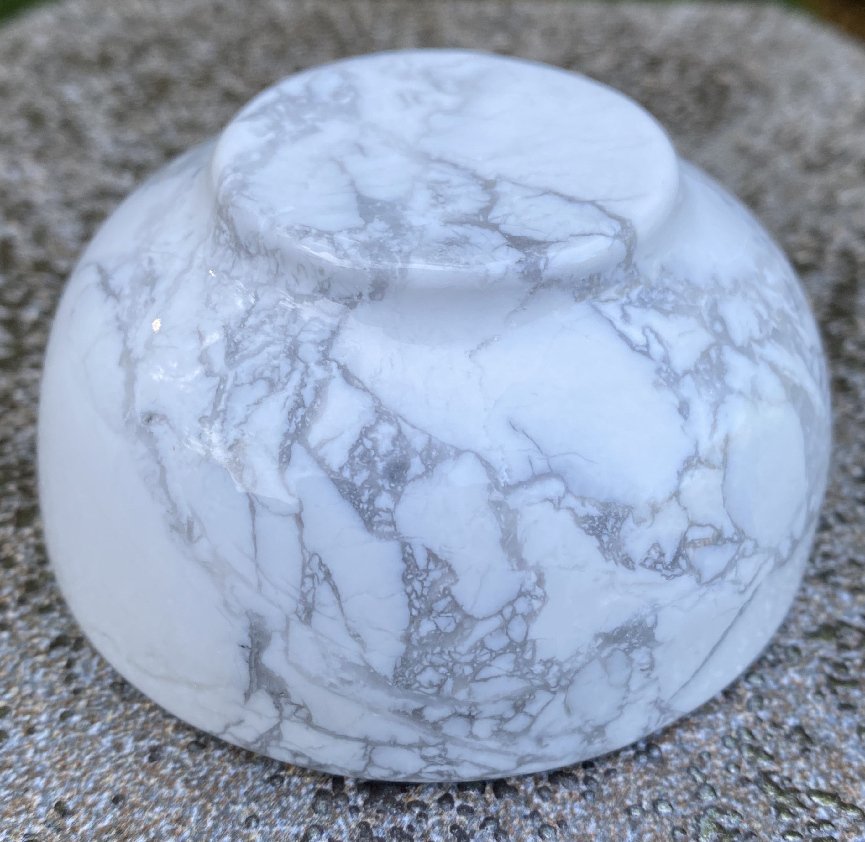White Howlite Bowl  Sleep Aid Calm Healing 30322S