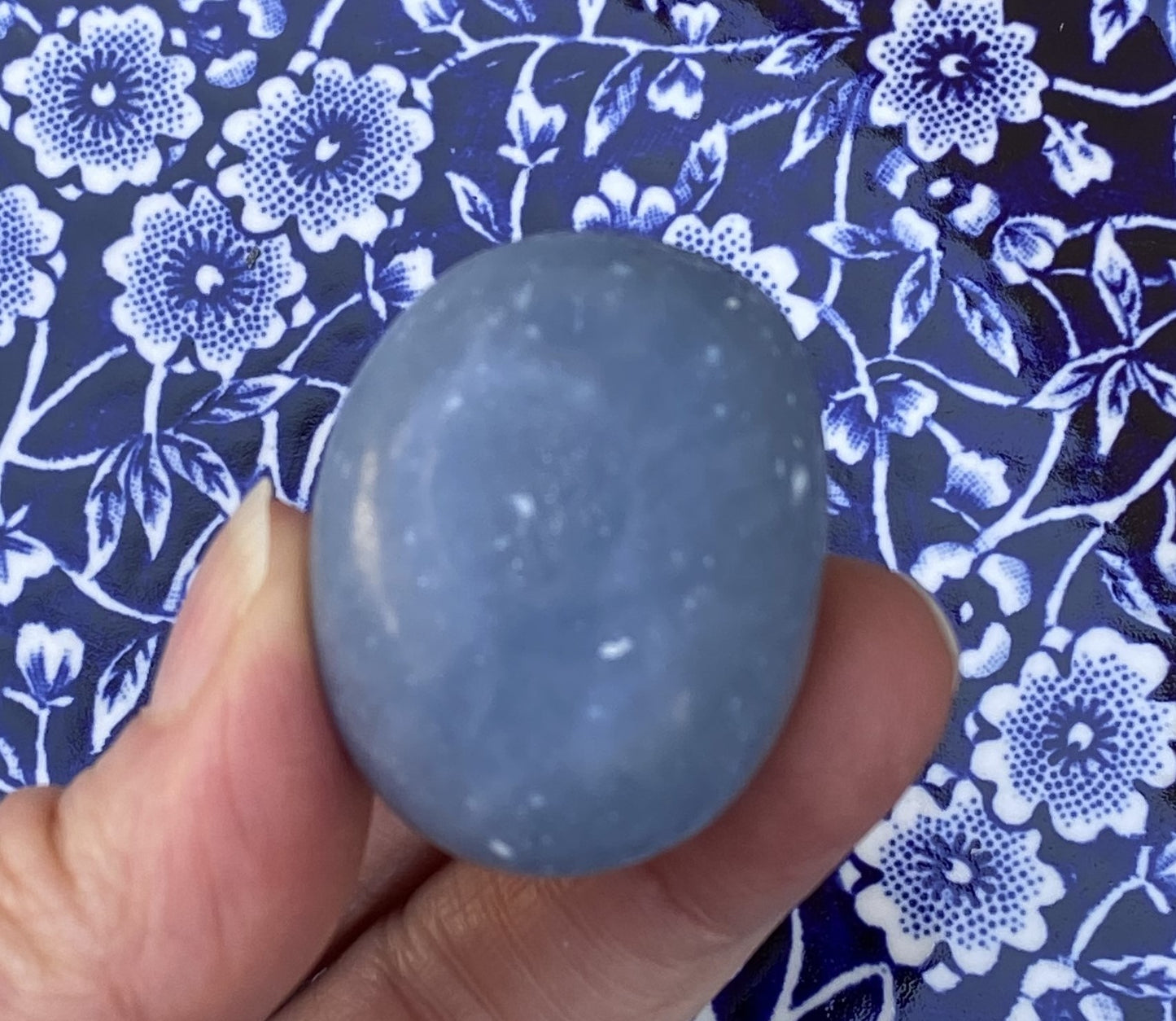 Angelite Small Palm Stone   Angels Intuition Communication 29430S