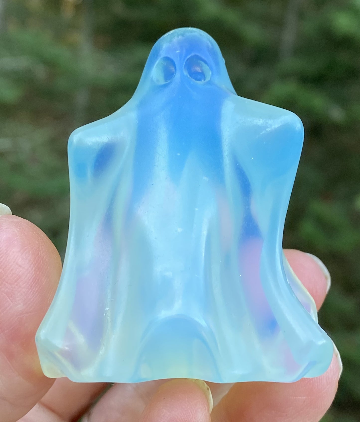 Opalite Ghost Figurine  Communication Spiritual 29060S