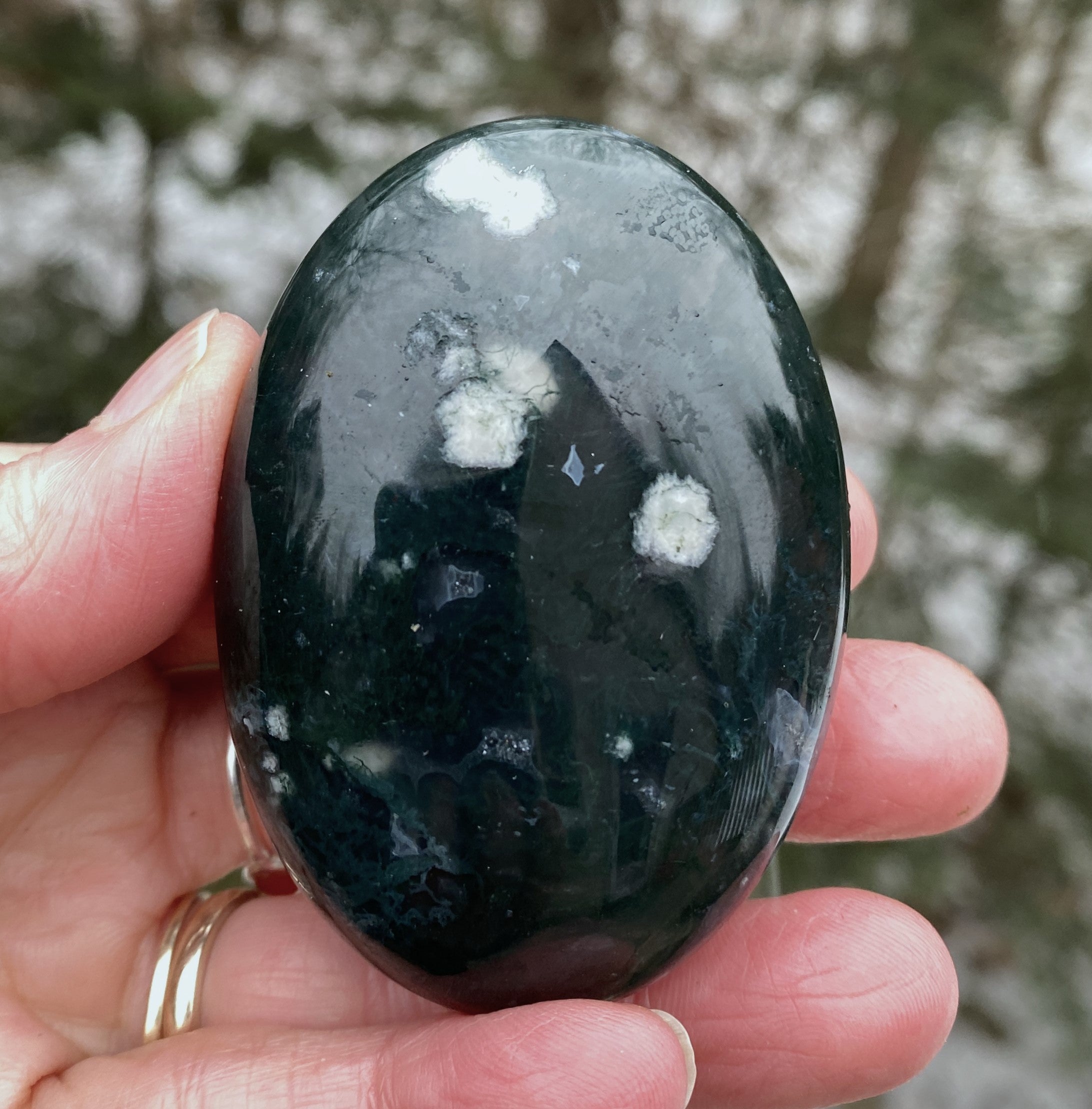 Moss Agate w/ White Agate Inclusions  Palm Stone  Grounding Stability 31204S