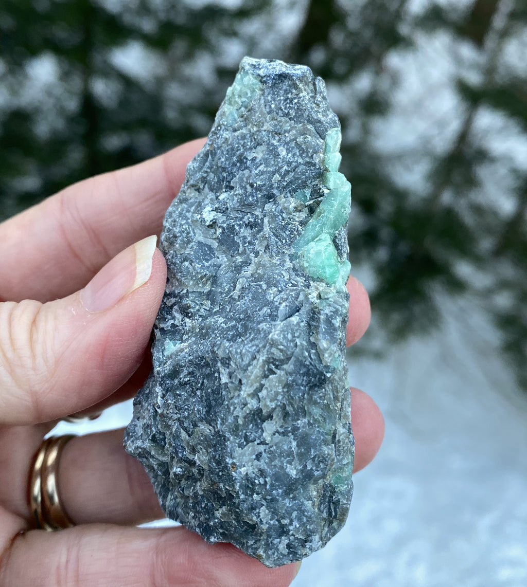 Emerald Raw Piece  Loyalty Unity Love 31229S