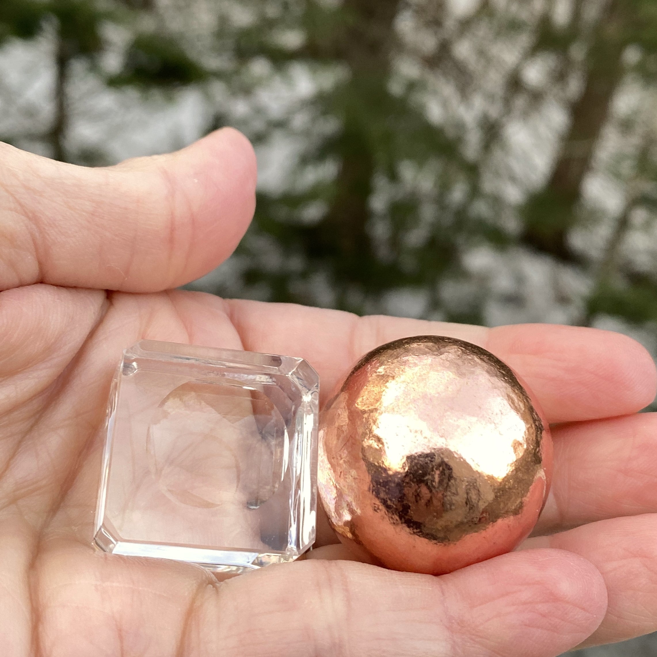 Solid Copper Sphere Glass Stand Healing - Metal Channeling Protection 31270S