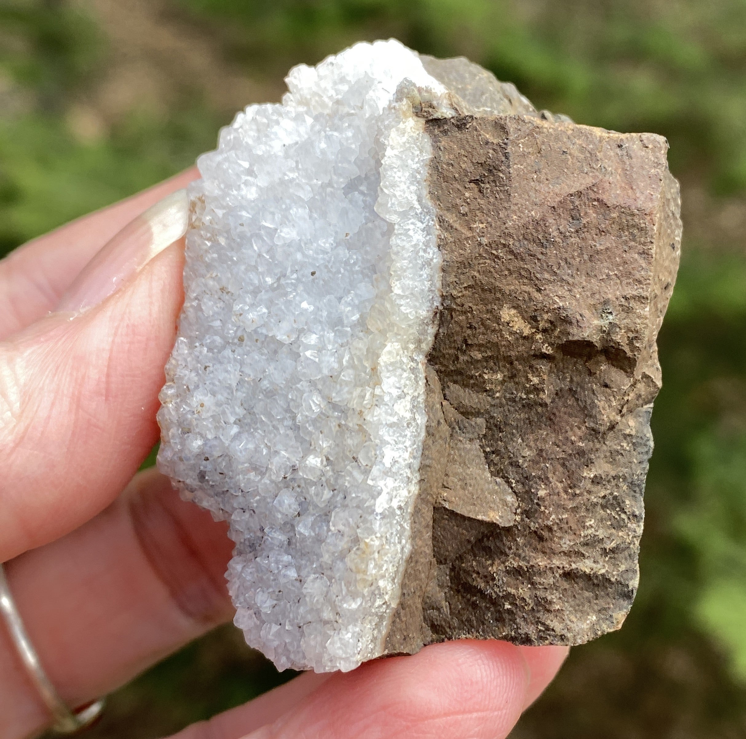 Quartz Druzy Specimen  White  Energy Amplifier Healer Protection 29289S