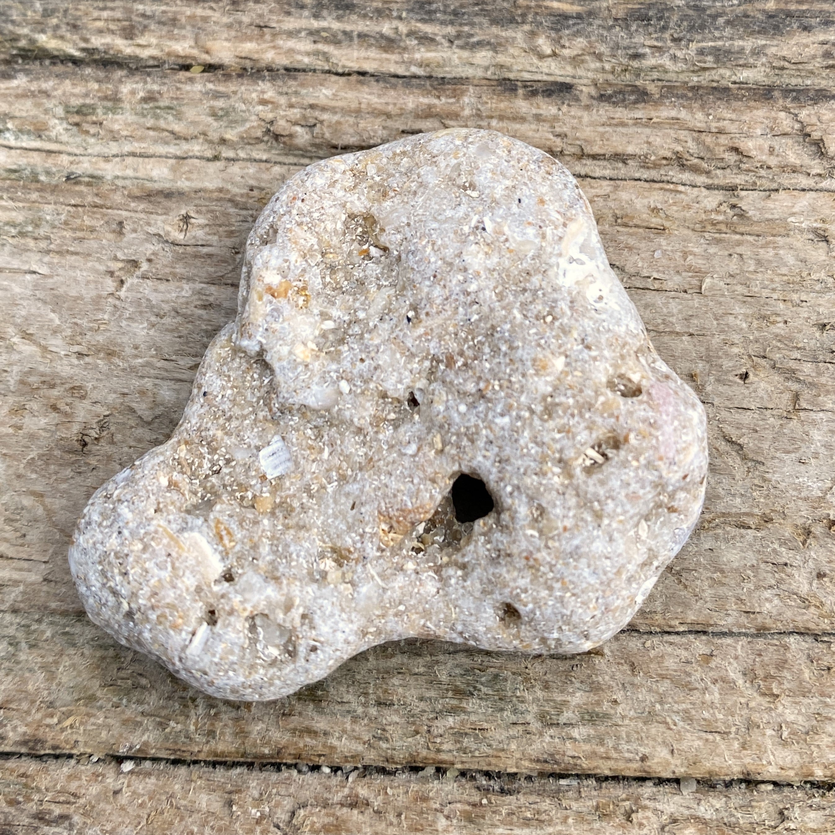 Hag Stone - Pocket Stone - USA - Grounding Balance Protection 31440S