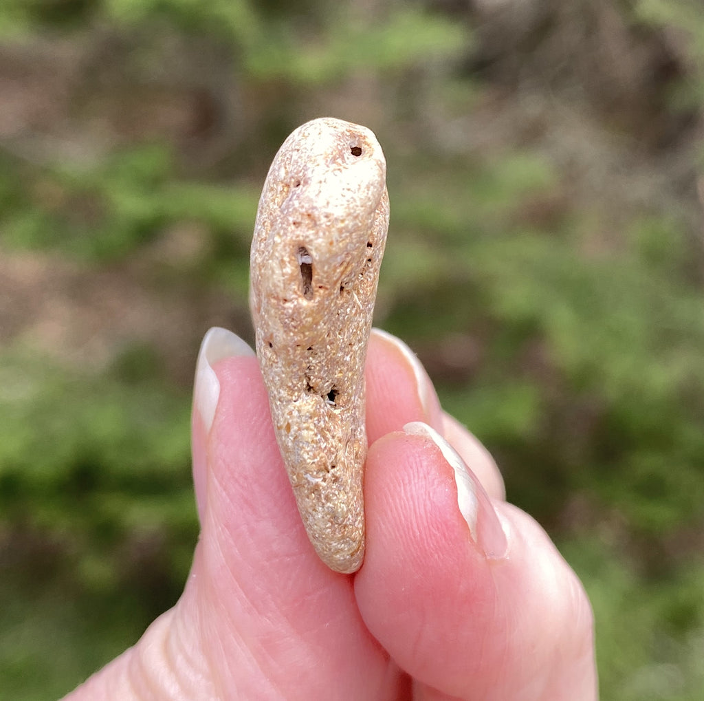 Hag Stone - Pocket Stone - USA - Grounding Balance Protection 31441S