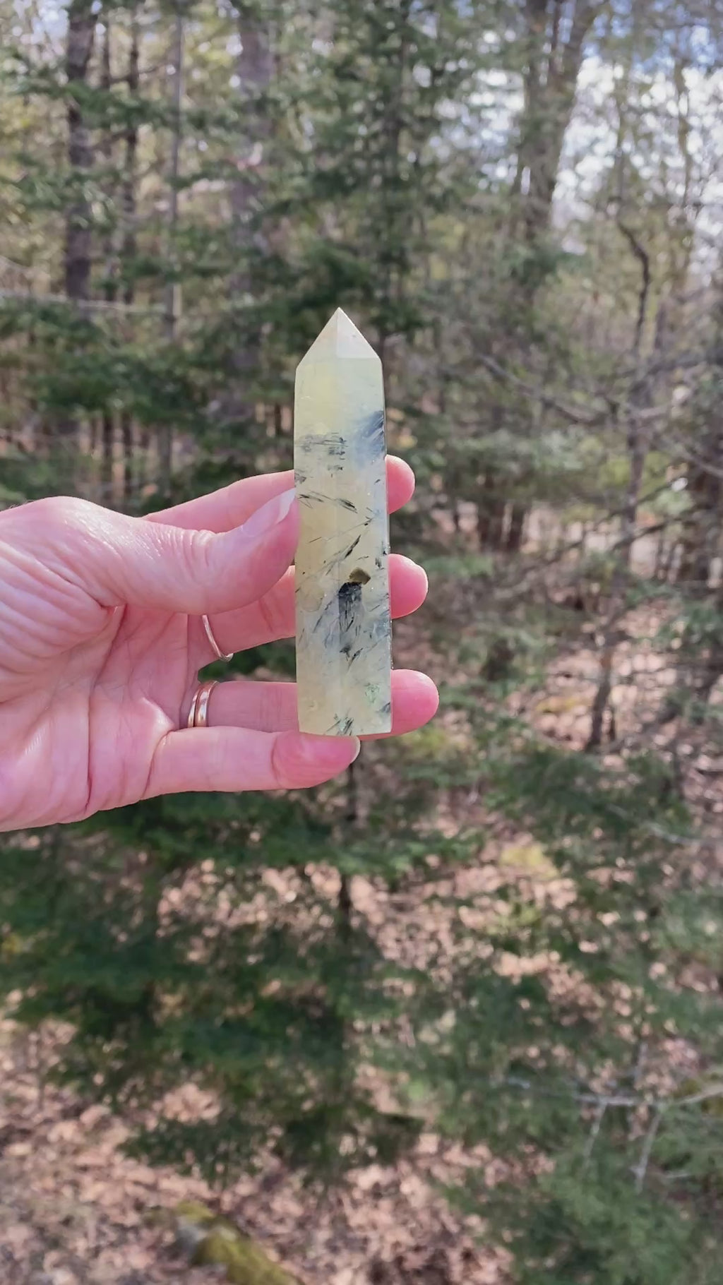 Prehnite Point Tower  Green   Protection Harmony Love 31325S