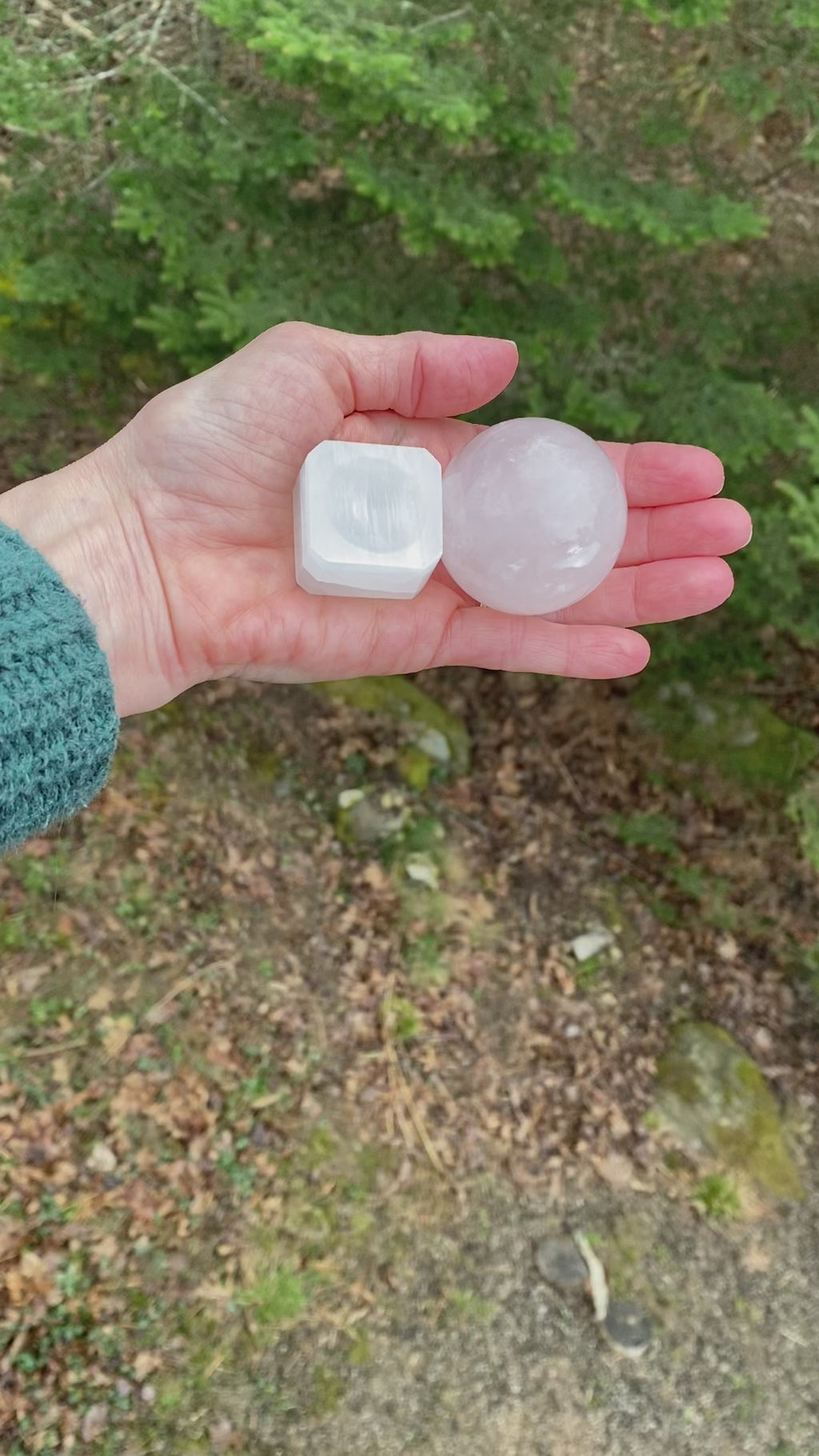 Rose Quartz Sphere Selenite Stand   Love Compassion 31218S