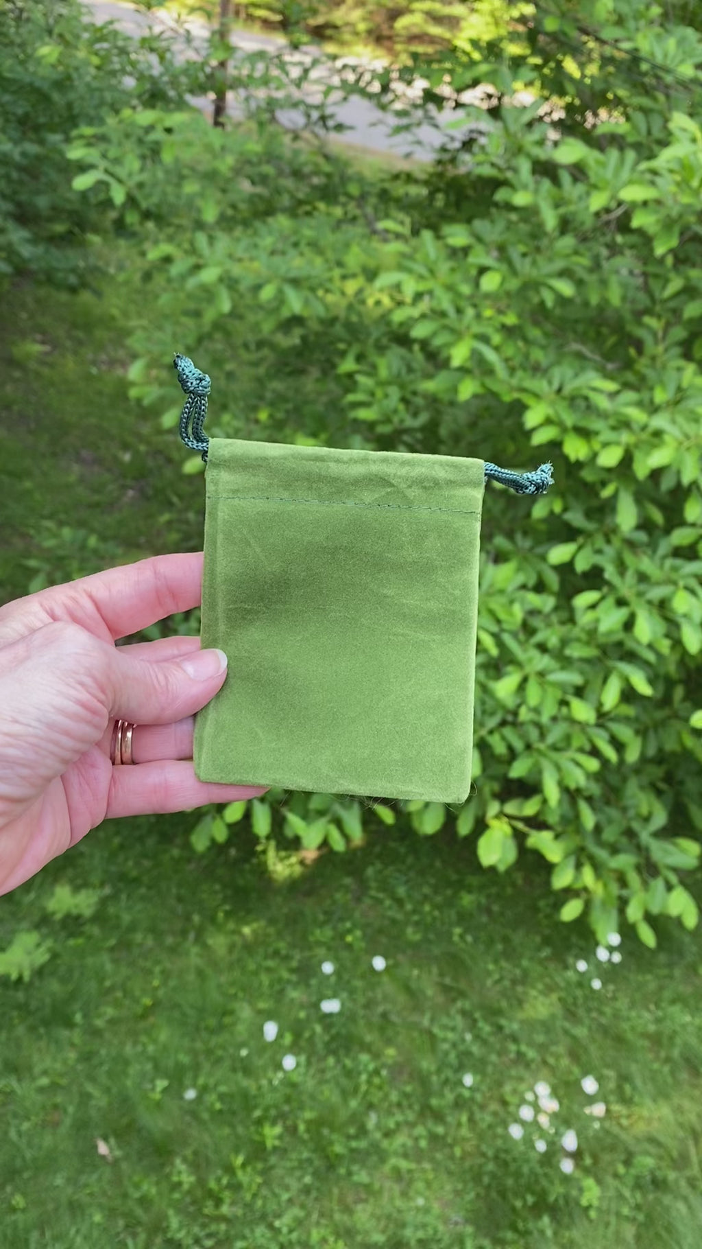Medicine Bag  3" x 4" Green Velvet Draw String Pouch  30372S