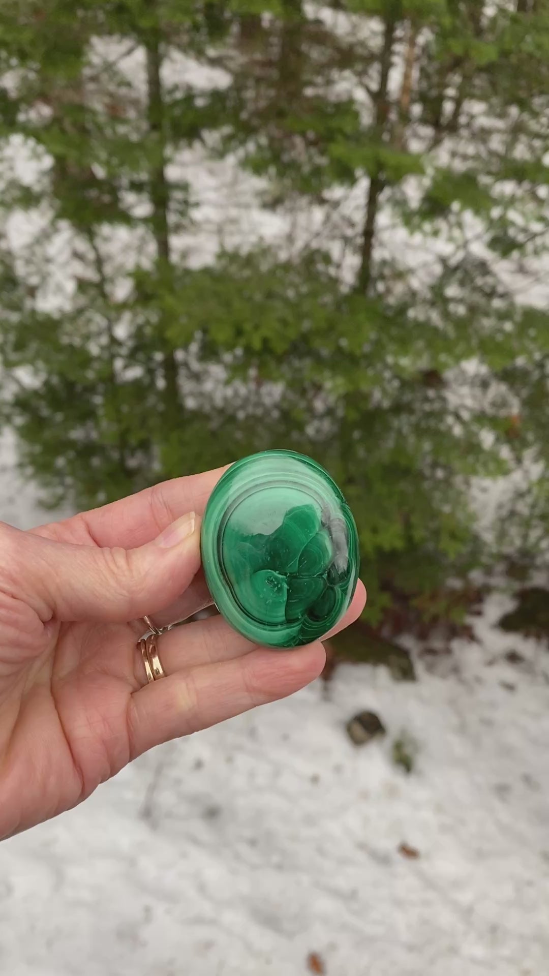 Malachite  Medium Palm Stone  Protection Abundance 31148S